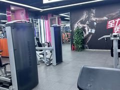 -宝德龙游泳健身