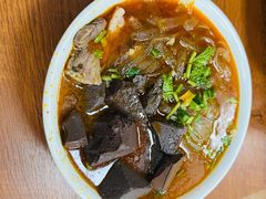 -春雨羊汤店(广开四马路总店)