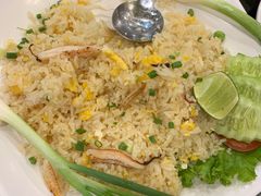 -J Daeng Seafood