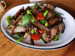 -郑件洋芋饭庄