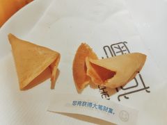 -粤域茶餐厅