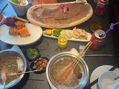 -海上明月海鲜火锅 鲜切牛肉