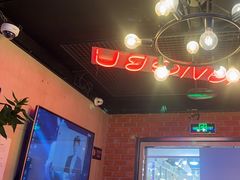 -唱吧麦颂KTV(西单华威潮铺街店)