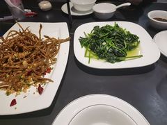 -鑫悦楼煎蟹·16年海鲜大排档