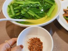 -湖泉水云间餐厅·弥勒地道菜(B座店)