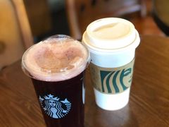 香草味拿铁-星巴克(上海虹桥新天地二店)