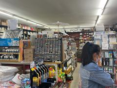 -三原色美术用品专营店(亿达新世界店)