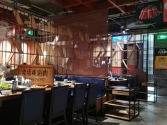 大堂-老墙根涮肉·铜锅·烧烤(欢乐谷·王四营店)