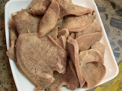 牛舌-乳仔牛牦牛汤锅 烤羊排(松潘古城店)