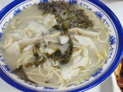 -明呈黄鱼面馆(斜土路店)