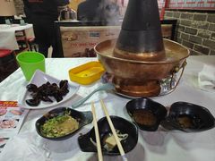 -羊家胡同·龙虾烧烤火锅(龙汇路店)