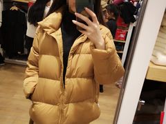 -优衣库(重庆星光时代广场店)