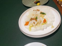 -荷风细雨·中国茶宴(世纪大道店)