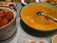 -临界音乐酒馆·小龙虾·江湖菜(华熙LIVE·鱼洞店)