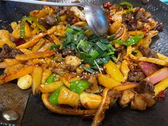 -富正毅三下锅(体育馆店)