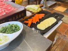 -前门·鲜肉火锅(长风店)