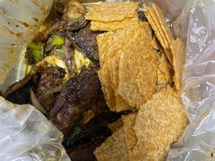 -嘎嘎鸭下巴·爆辣干锅(女人街店)