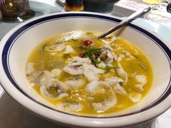 小城酸菜鱼-小城故事·地道宁波味(月湖盛园店)