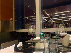-大中华希尔顿酒店-念自助餐·嗨啤·小龙虾