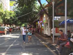 -好吃街美食城(八一广场店)