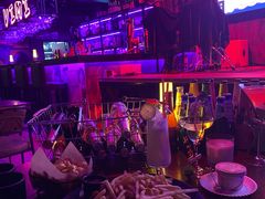 -vimi便利店酒吧