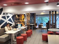 -麦当劳(国际大厦店)