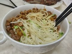 -陇上全荟兰州传统牛肉面(延吉路店)