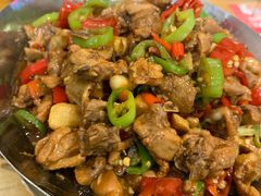 花雕焖鸡-邻家小馆(银都店)