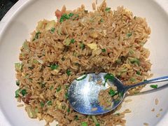 石锅腊肉炒饭-北平盛世·新京菜·北京烤鸭(劲松·双井店)