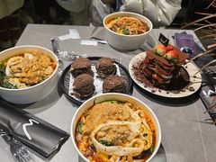 -W COLLECTIVE  DESSERT SHOP