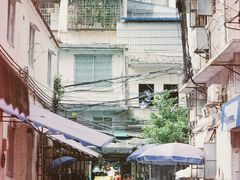 -公园前(地铁站)