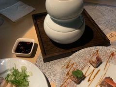 -穹六人间 people 6(岳阳路店)