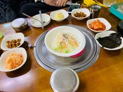 蔬菜沙拉-亲昵春川鸡排(韩国美食街店)