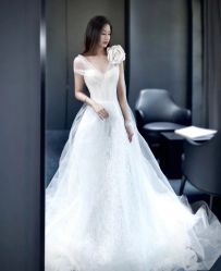 -Vera Wang婚纱礼服旗舰店
