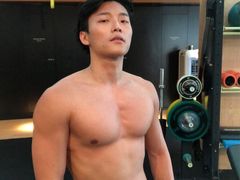 -TOP健身私教工作室(侨香店)