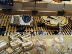 -啊噗吐呦现场烘焙(麦凯乐店)