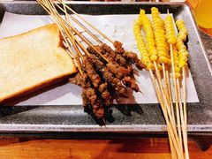 鲜嫩牛小串-管氏翅吧(护国寺店)