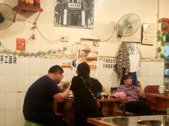 -鸿顺老铁锅美蛙鱼府(解放碑店)
