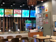 大堂-拿渡麻辣香锅(百联滨江店)