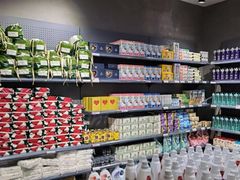 -好特卖HotMaxx(杭州滨江宝龙城店)