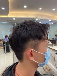 点击看大图 -八佰伴8008星级形象店
