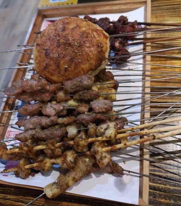 鼓楼车条羊肉串(奥城店)-"万变不离其宗,不管美食再怎么改变,口味好.