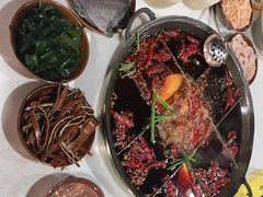 -正贰捌经重庆老火锅(建设路店)