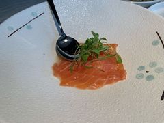 三文鱼温泉蛋配鱼子-Solo(衡山路店)