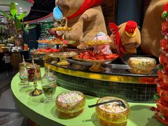 -四海一家自助餐(益田假日广场店)