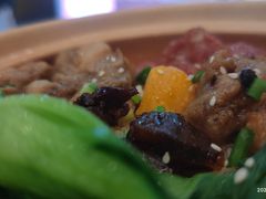 -煲仔皇腊味煲仔饭(经四万达店)