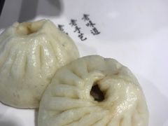 老面土猪肉包-凤起龙游老面包子(凯德晶品店)