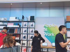 -Apple零售店(华贸购物中心店)