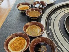 -阿山卓·野生菌火锅·纳西火塘烤肉