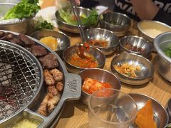-姜虎东白丁烤肉(虹桥天地店)